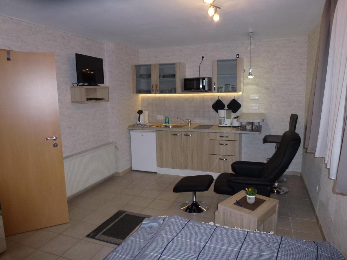 Ferienwohnung Erpel โอลเพอ ภายนอก รูปภาพ